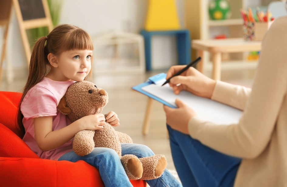 Sesión de terapia física en casa